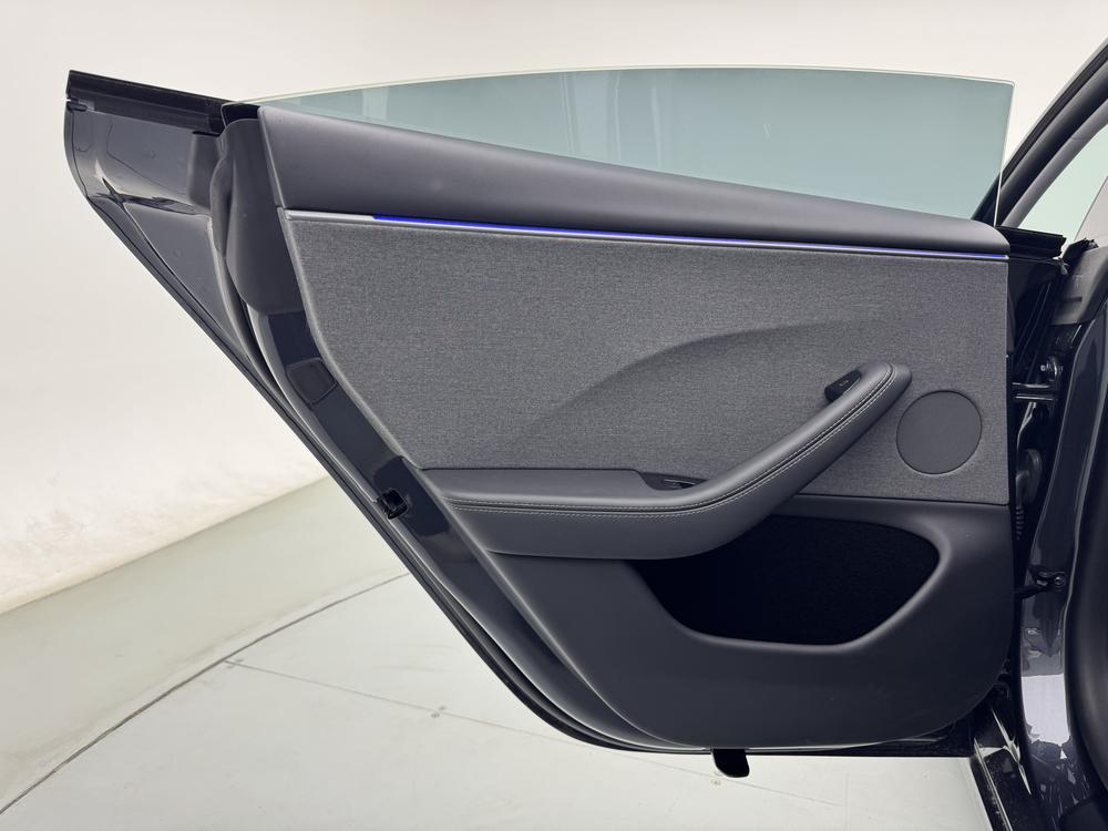 Tesla Model 3 2025 #27 Tesla Model 3 2025 car image #27