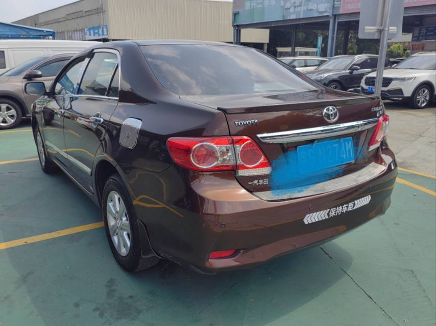 Toyota Corolla 2014 #5 Toyota Corolla 2014 صورة سيارة #5