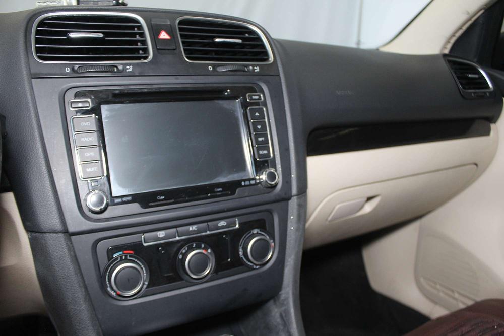 Volkswagen Golf 2013 car image #8
