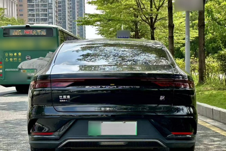 BYD Han 2024 #6 BYD Han 2024 car image #6