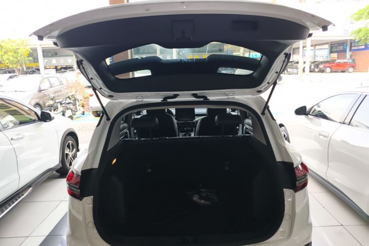 GEELY Coolray 2025 #19 GEELY Coolray 2025 car image #19