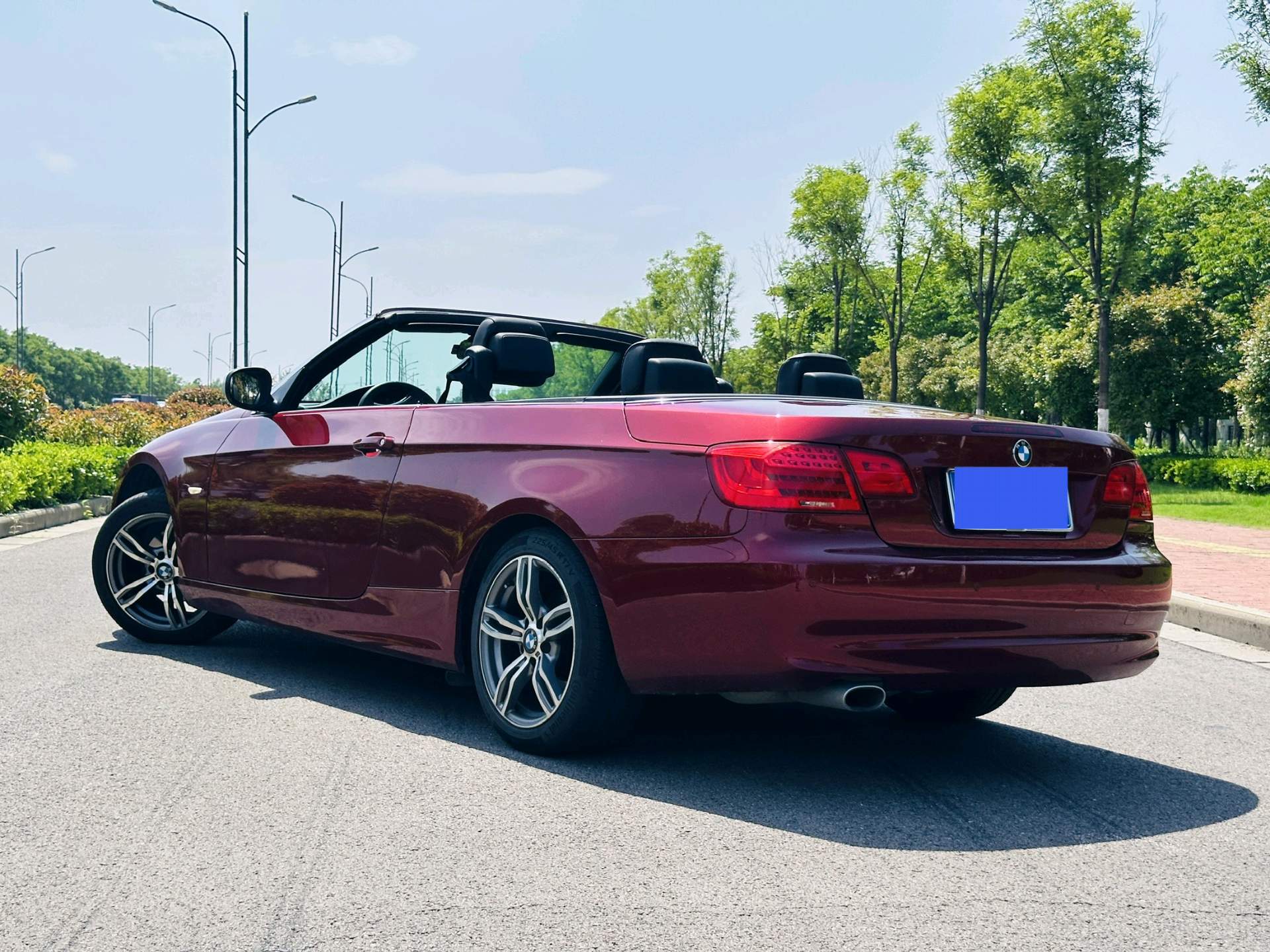 BMW 3 Series (Imported) 2012 #2 BMW 3 Series (Imported) 2012 car image #2