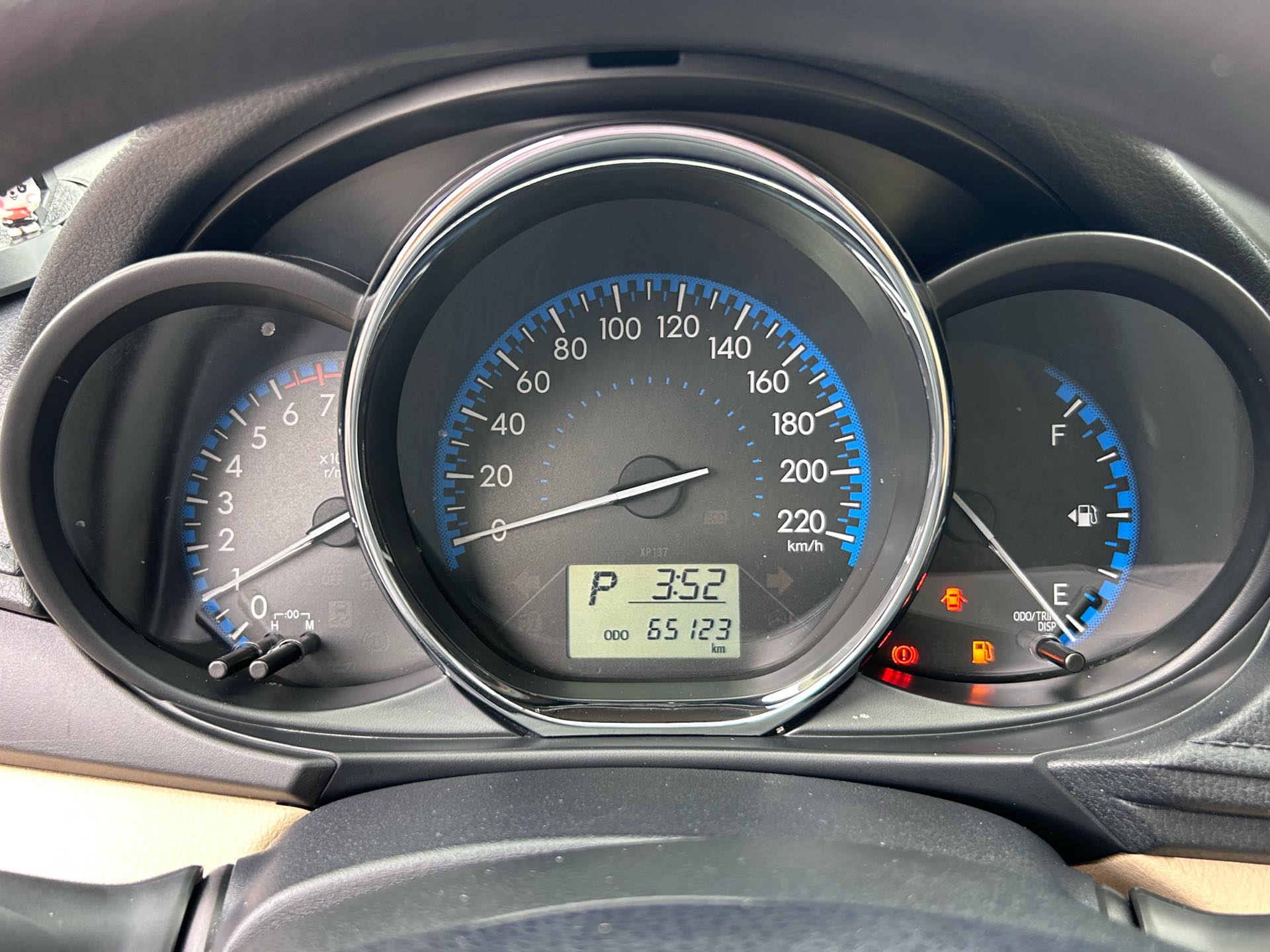 Toyota Vios 2018 car image #11