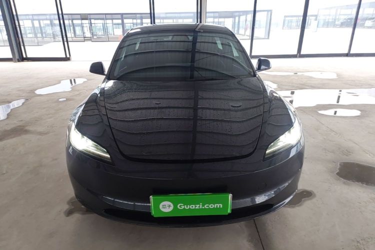 Tesla Model 3 2024 #3 Tesla Model 3 2024 صورة سيارة #3