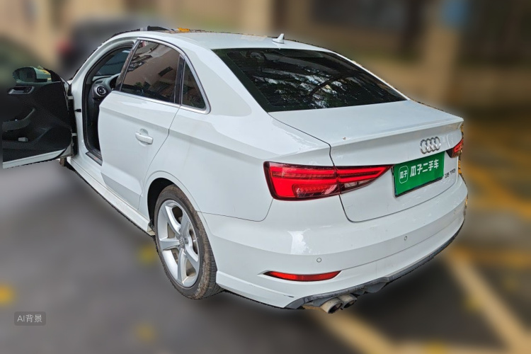 Audi A3 2018 car image #5