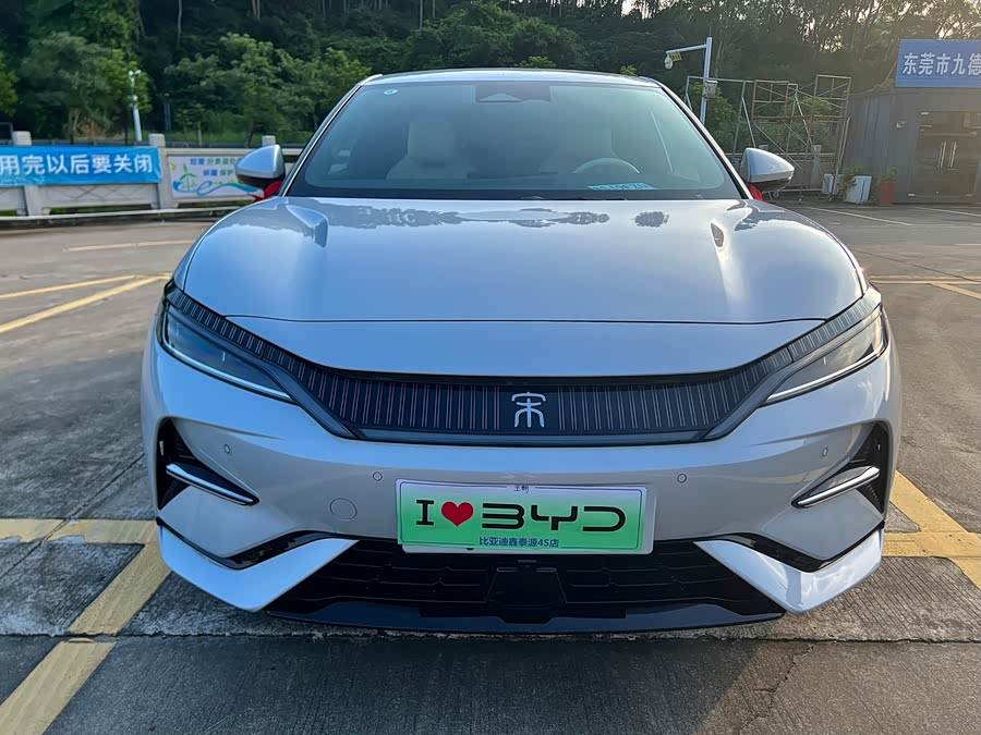 BYD SongL EV 2024 car image #4