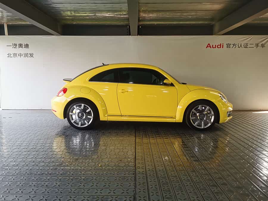 Volkswagen Beetle 2013 immagine di auto #4