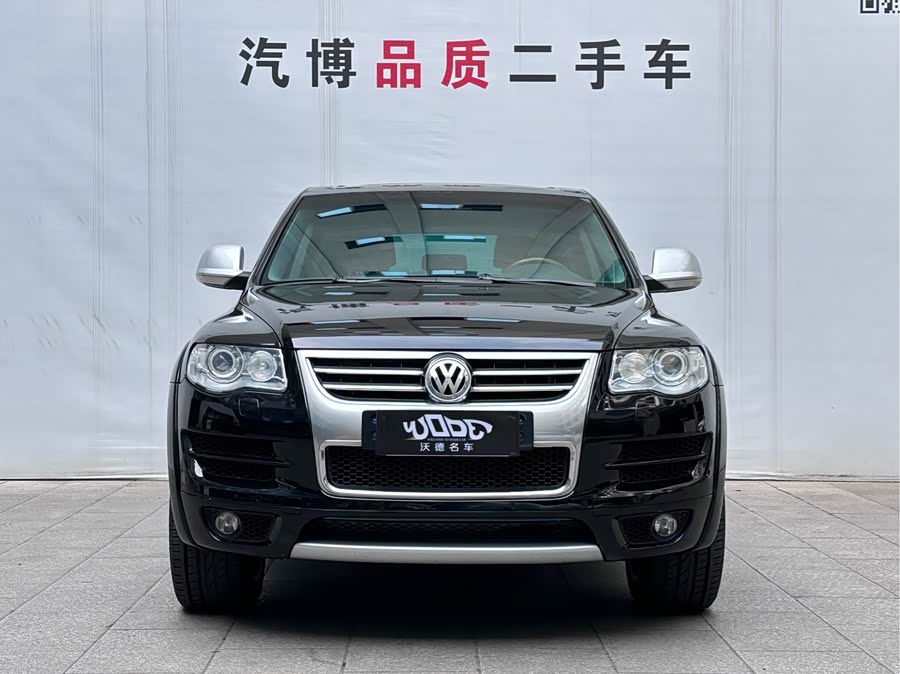 Volkswagen Touareg 2010 immagine di auto #4