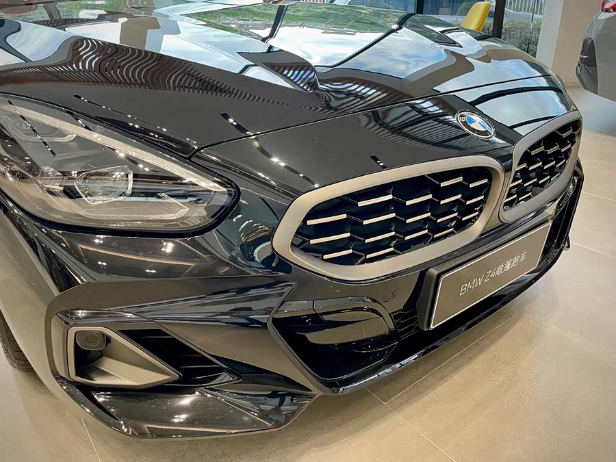 BMW Z4 M40i #4 BMW Z4 M40i car image #4