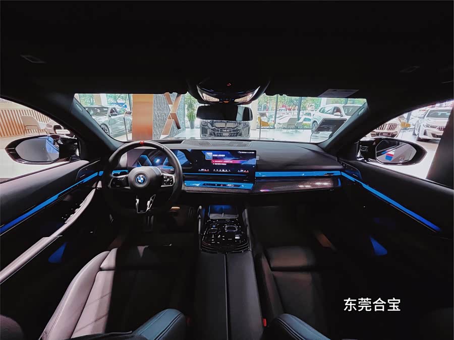 BMW i5 M60 car image #4