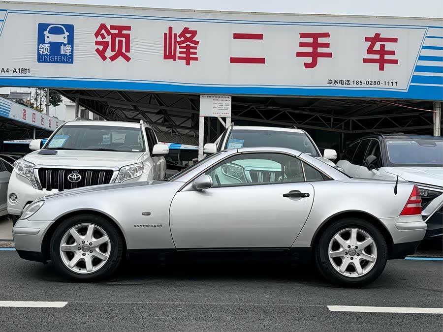 Mercedes-Benz SLK Class 2001 car image #4