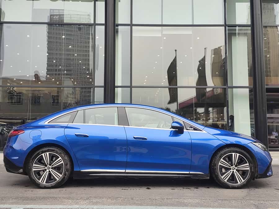 Mercedes-Benz EQE Class 2022 #4 Mercedes-Benz EQE Class 2022 car image #4