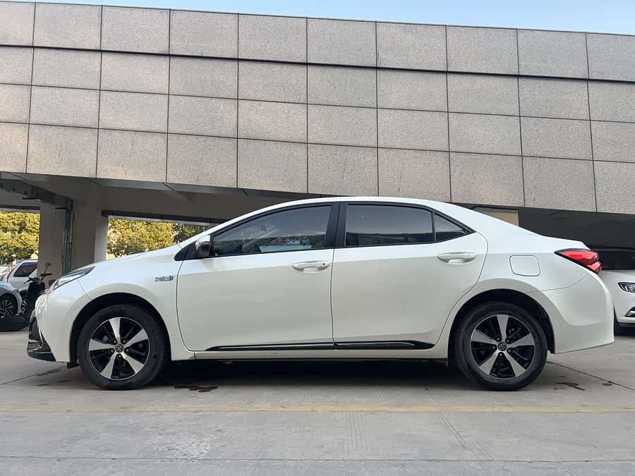 Toyota Levin Hybird E+ 2019 car image #4