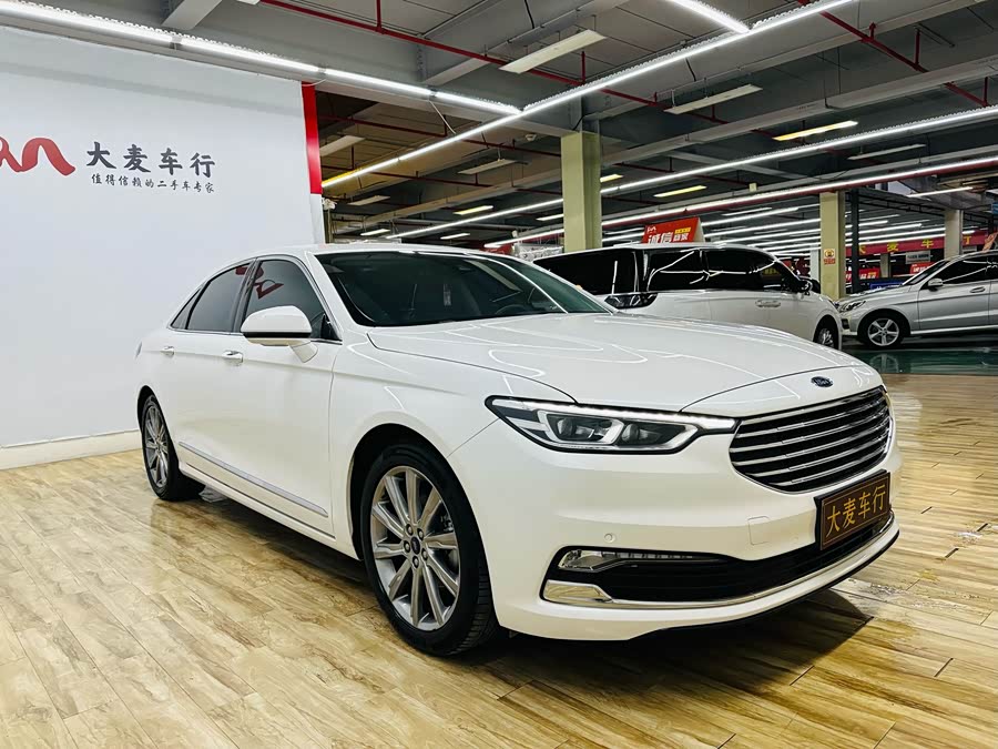 Ford Taurus 2021 car image #4