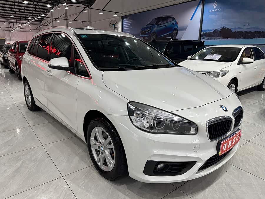 BMW 2 Series Gran Tourer 2017 car image #4