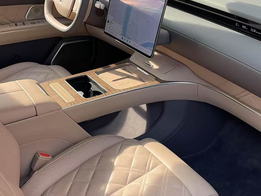 NIO ET9 2025 изображение автомобиля #4