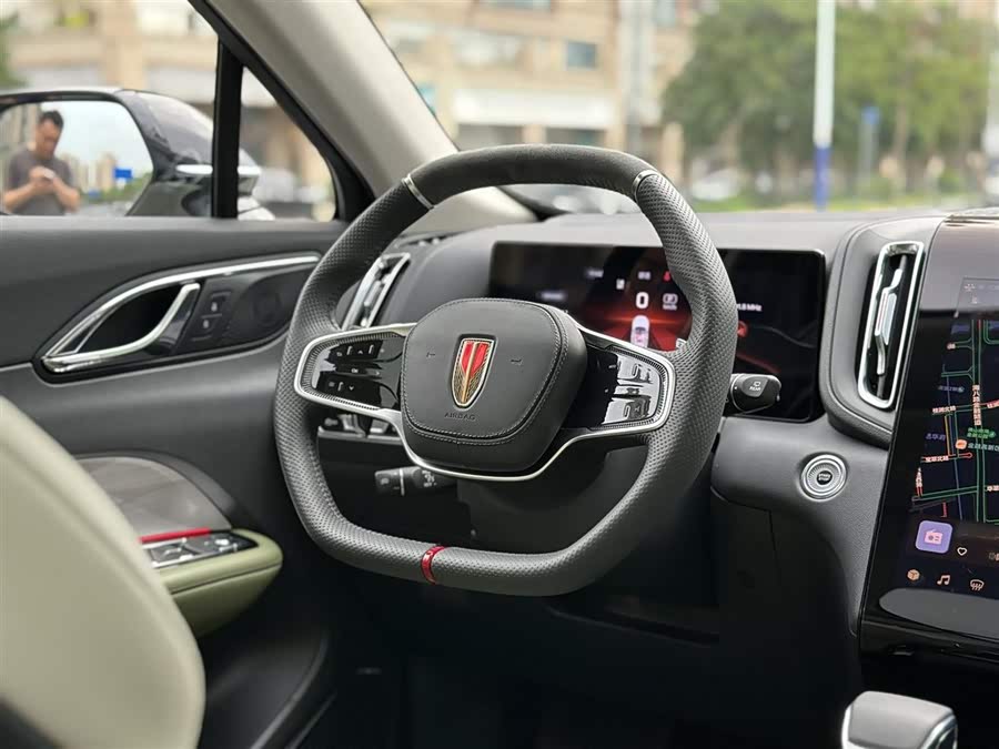 HongQi HS3 2023 car image #4