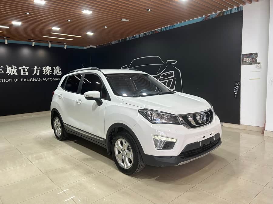 Changan CS15 2018 car image #4