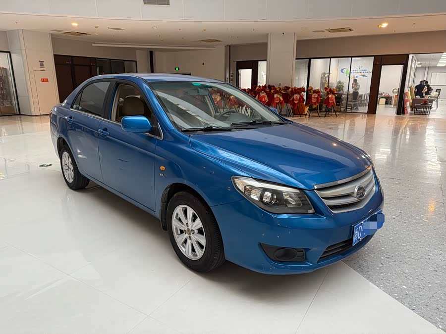 BYD L3 2014 car image #4