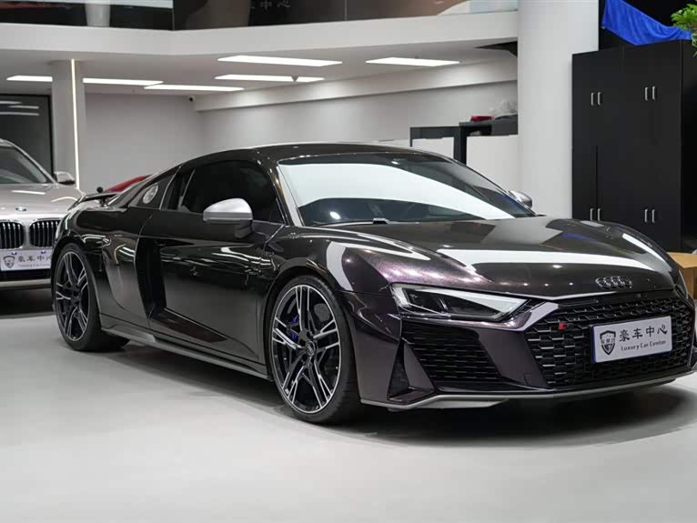 Audi R8 2022 car image #4