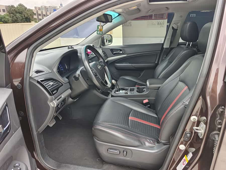 BYD S7 2015 car image #4