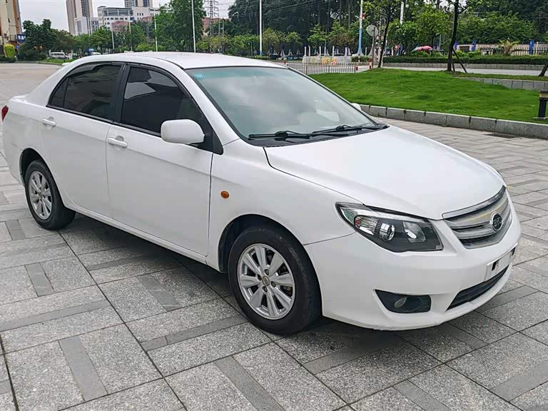 BYD L3 2014 car image #4