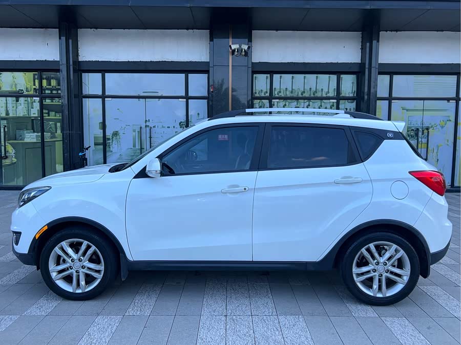 Changan CS35 2019 car image #4