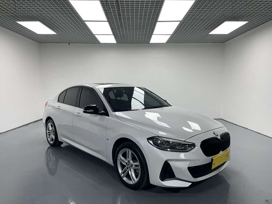 BMW 1 Series 2022 #4 BMW 1 Series 2022 car image #4