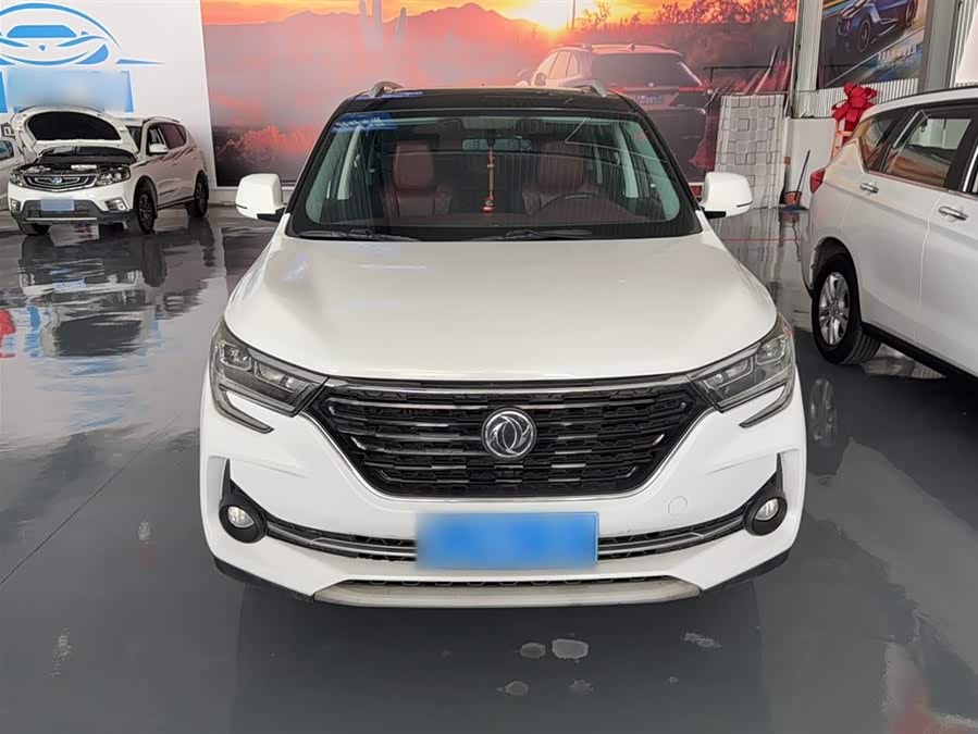 Forthing T5 2020 immagine di auto #4