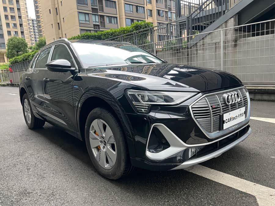 Audi e-tron 2024 #4 Audi e-tron 2024 car image #4