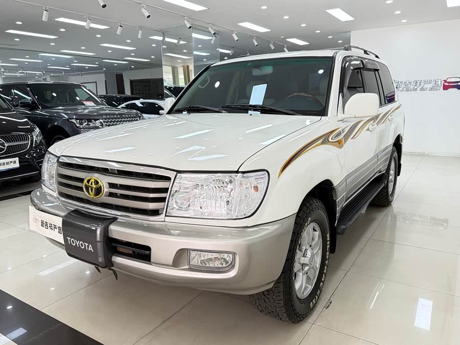 Toyota Land Cruiser 2004 #4 Toyota Land Cruiser 2004 car image #4