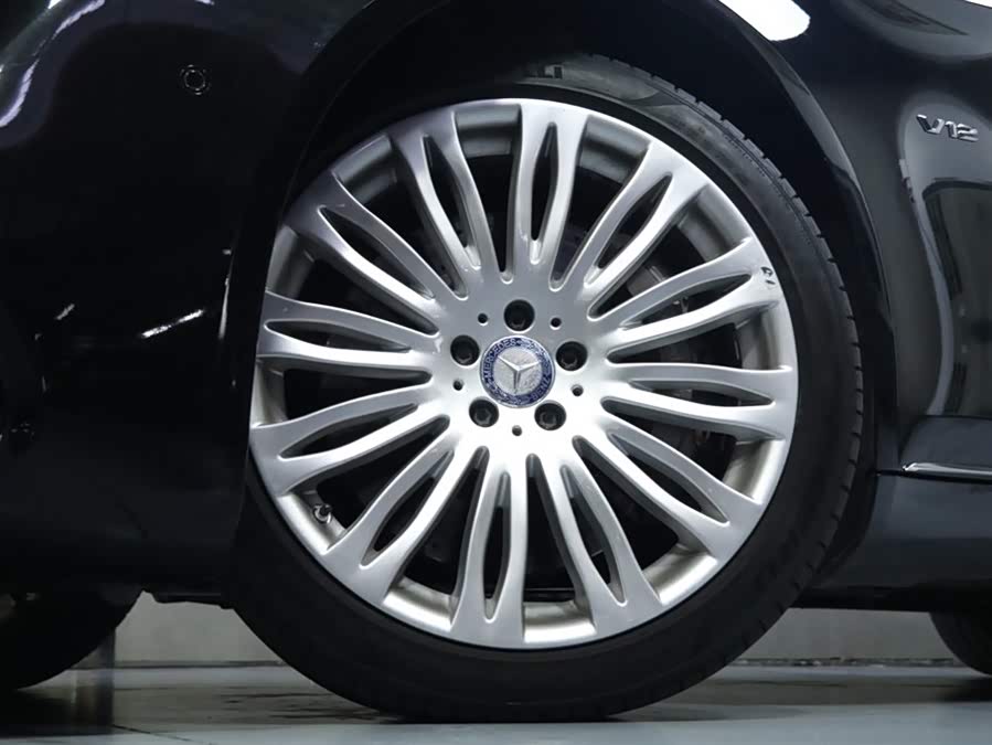 Mercedes-Benz S Class 2015 car image #4