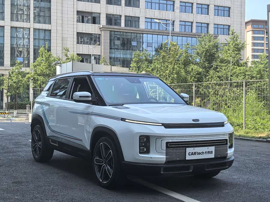 GEELY Monjaro MHEV 2020 car image #4