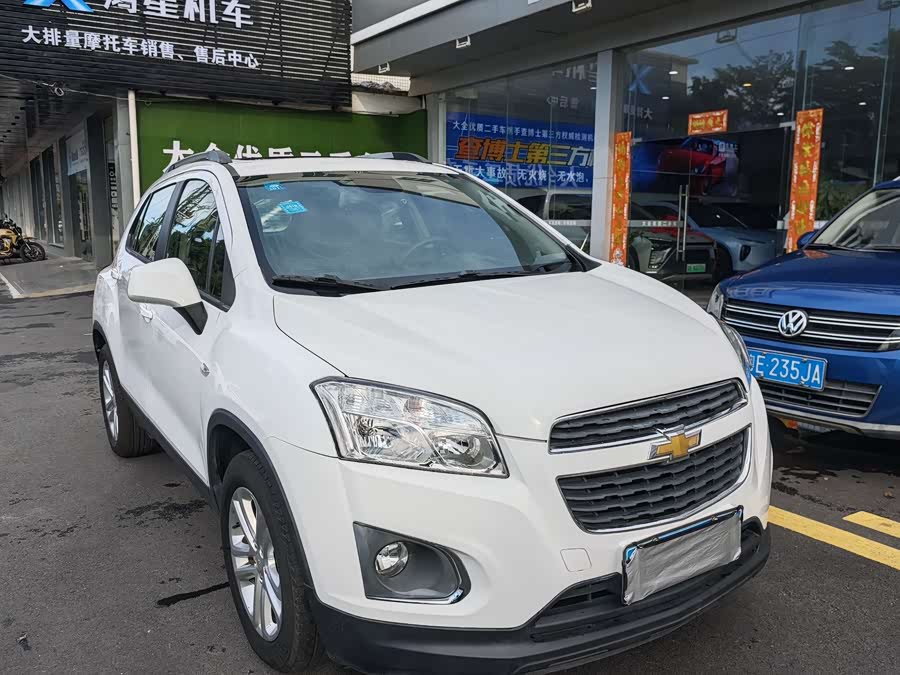 Chevrolet Tracker 2015 car image #4