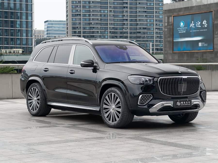 Mercedes-Benz Maybach GLS 2024 car image #4