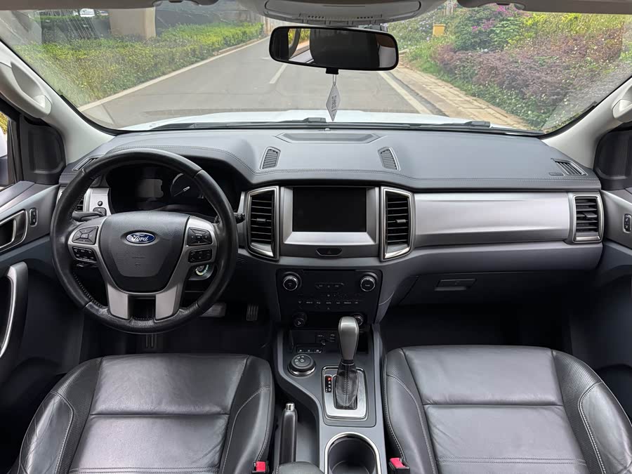 Ford Everest 2016 #4 Ford Everest 2016 car image #4