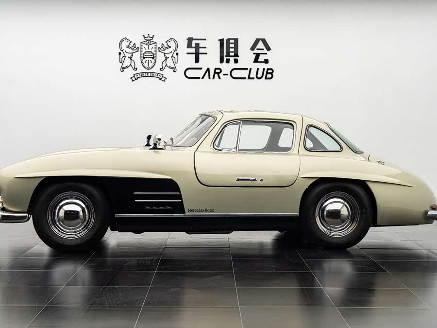 Mercedes-Benz SL Class 2018 #4 Mercedes-Benz SL Class 2018 car image #4