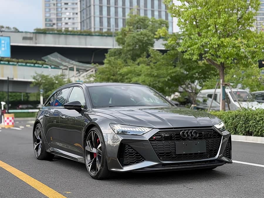 Audi RS 6 2023 car image #4