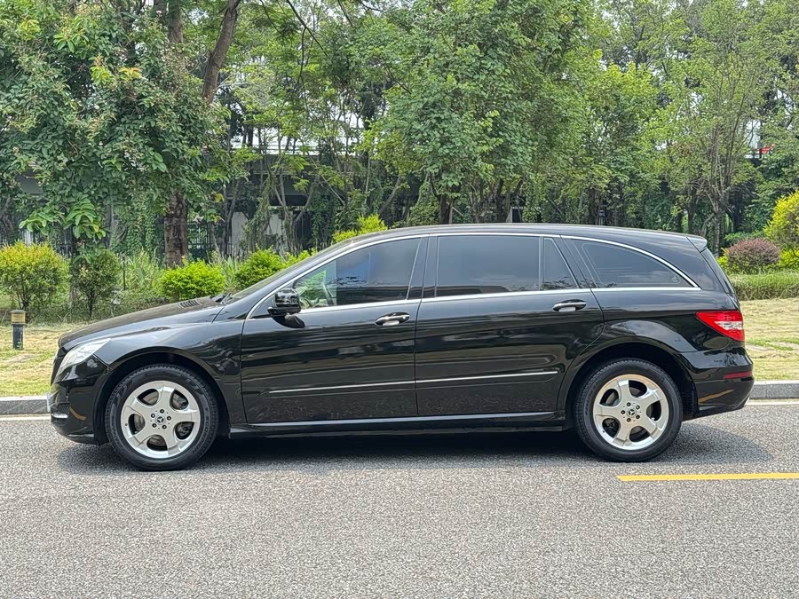 Mercedes-Benz R Class 2009 car image #4