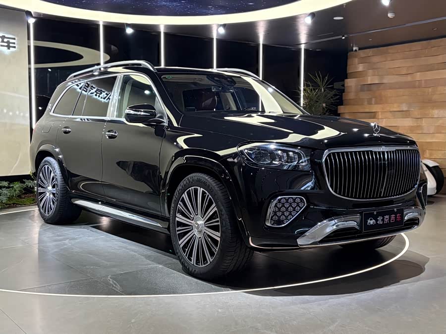 Mercedes-Benz Maybach GLS 2024 صورة سيارة #4