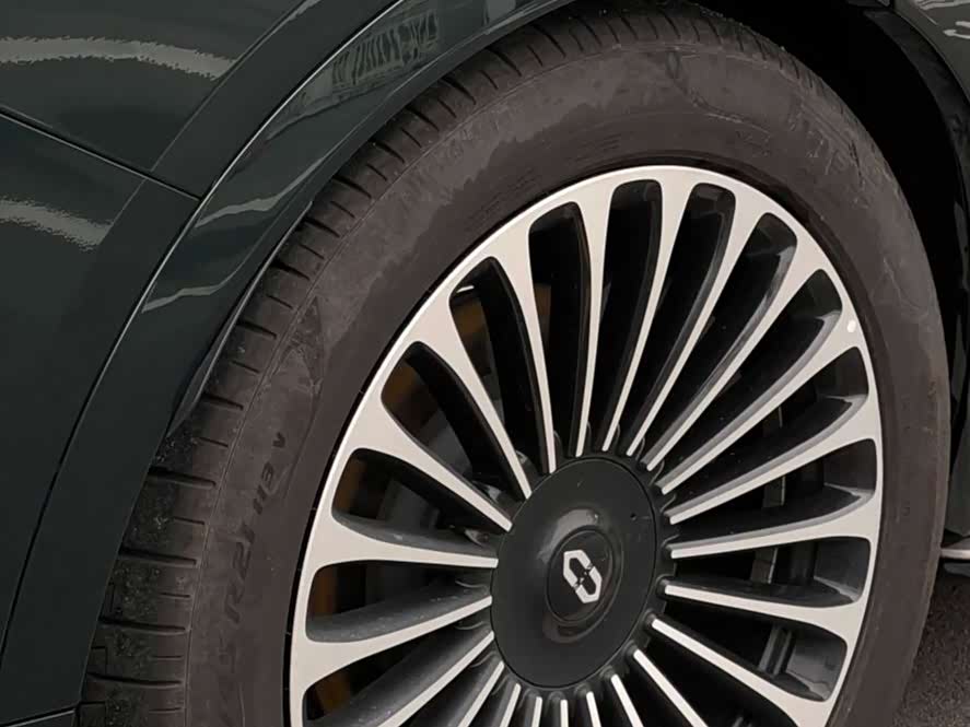 AITO 问界 问界M9 汽车图片 #4