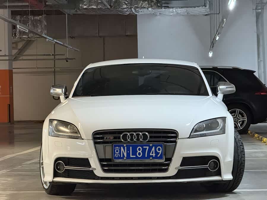 Audi TTS 2011 car image #4