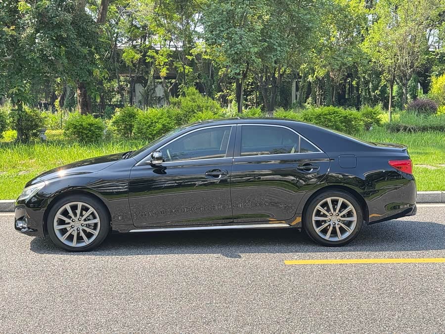 Toyota Reiz 2015 immagine di auto #4