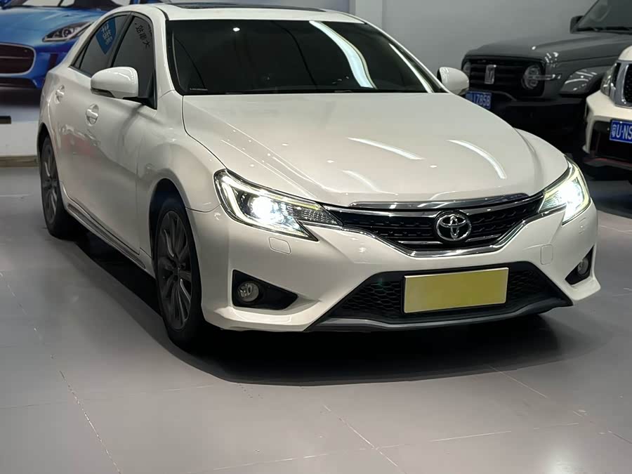 Toyota Reiz 2014 immagine di auto #4