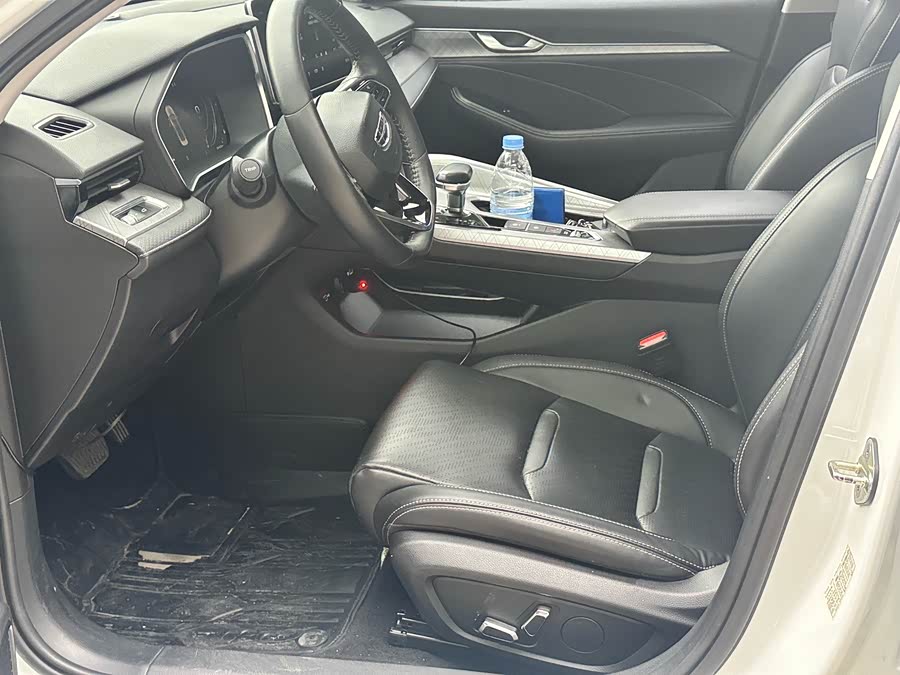 GEELY Monjaro MHEV 2021 #4 GEELY Monjaro MHEV 2021 car image #4