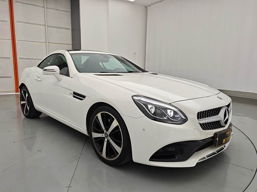 Mercedes-Benz SLC Class 2017 car image #4