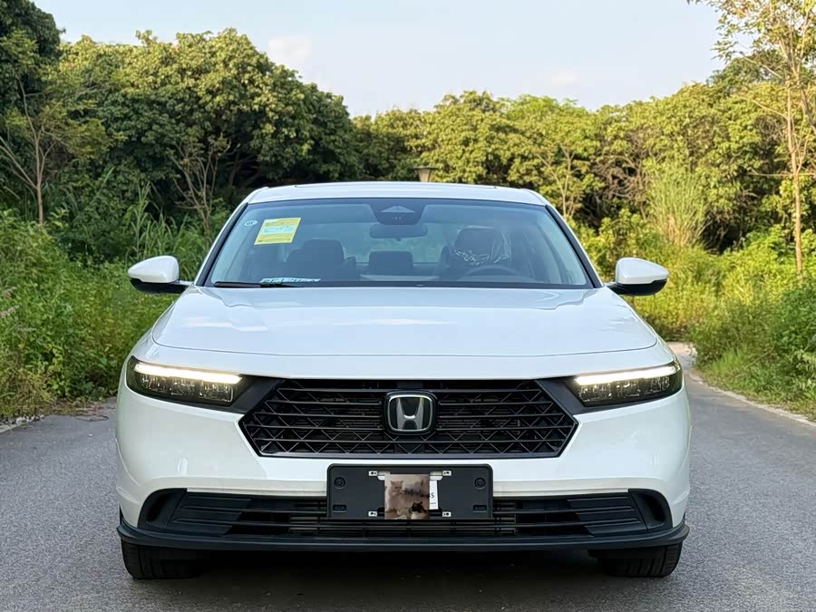 BYD F3R 2025 car image #4