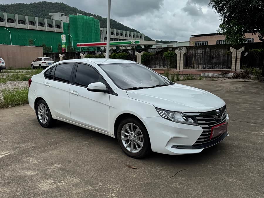 Soueast A5 Wing Dance 2020 #4 Soueast A5 Wing Dance 2020 car image #4