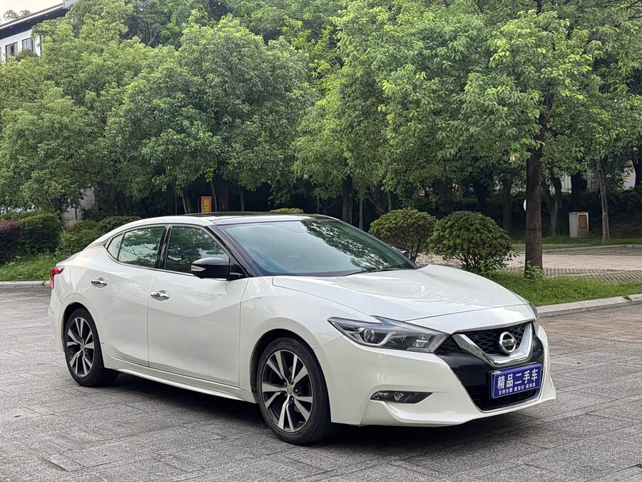 Nissan Maxima 2018 صورة سيارة #4