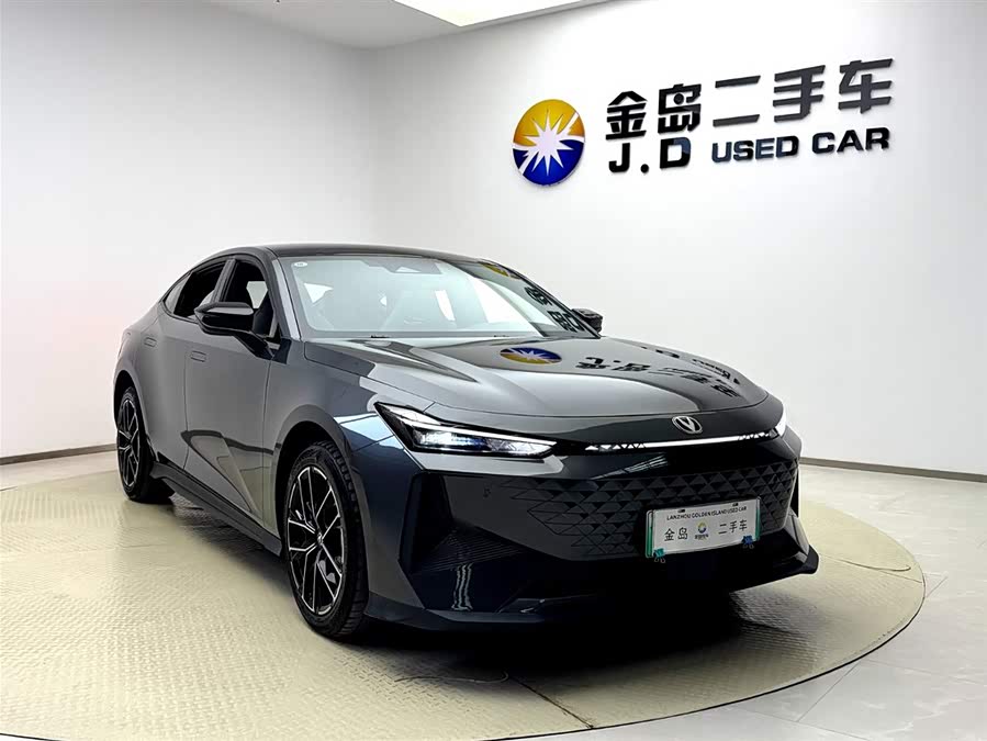 Changan UNI-V iDD 2024 immagine di auto #4